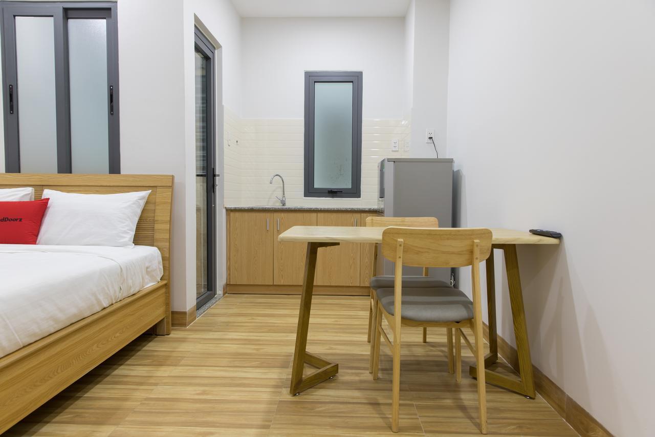 Hotel Reddoorz Premium Near E-Town Ho Či Minovo Město Exteriér fotografie