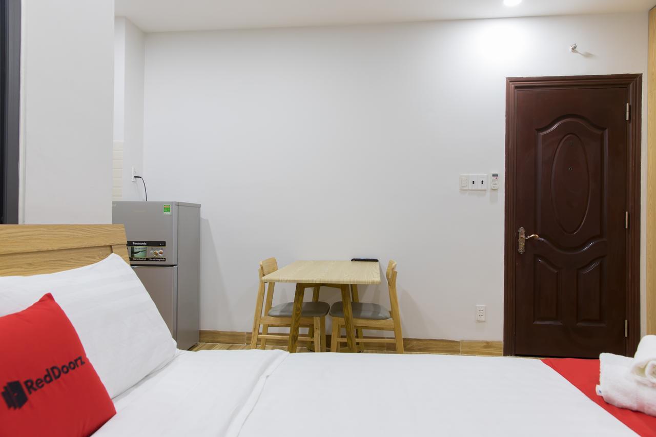 Hotel Reddoorz Premium Near E-Town Ho Či Minovo Město Exteriér fotografie
